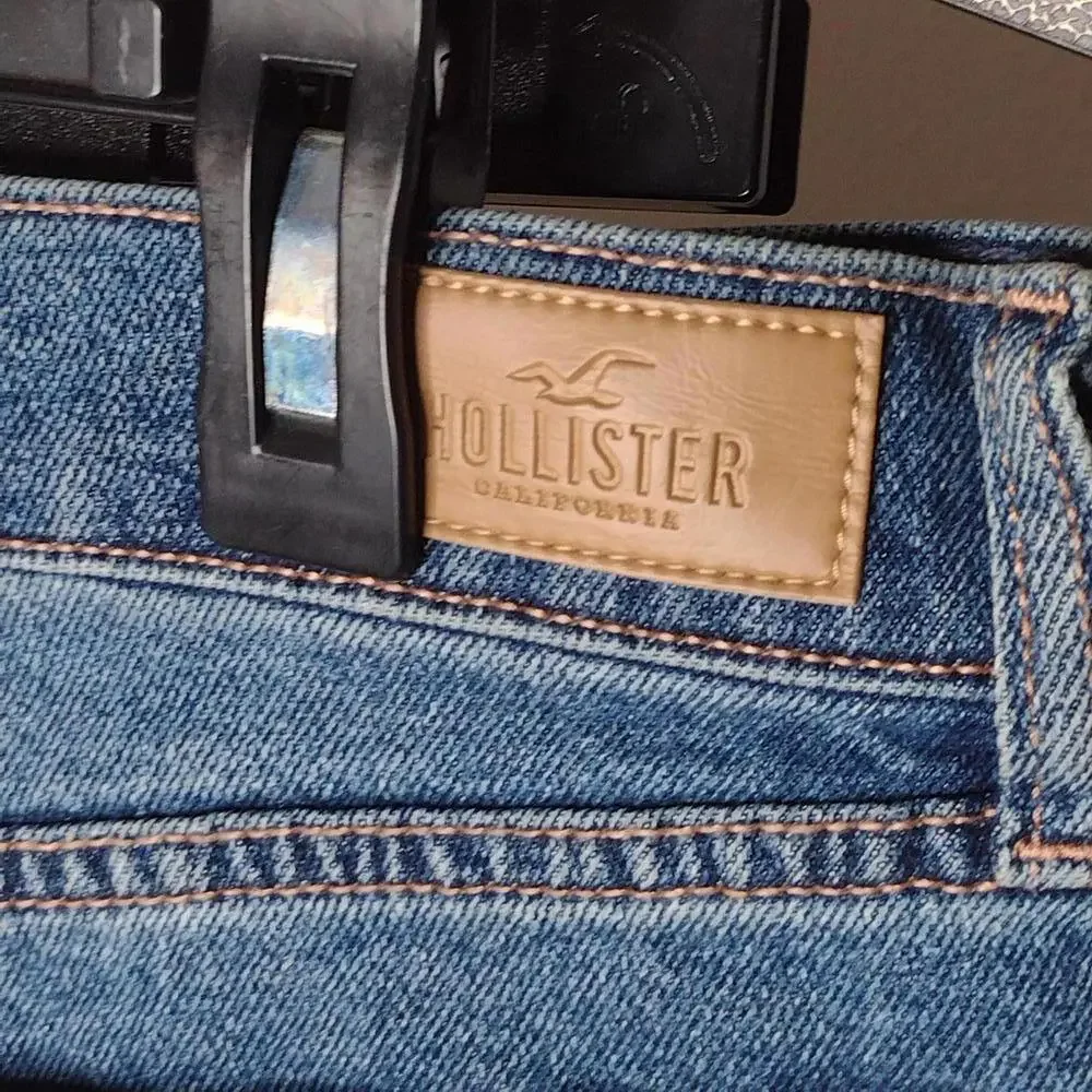 NWOT Hollister Women's Low Rise Vintage Baggy 3